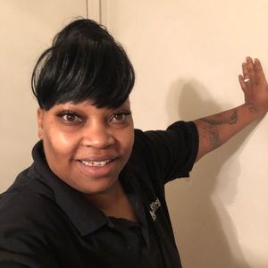 Meet your Posher, Demetris